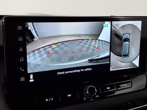 New 2026 Mitsubishi Outlander SE image 16