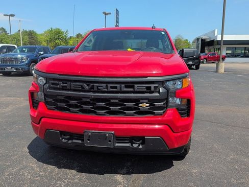 Used 2023 Chevrolet Silverado 1500 Custom AWD/4WD image 4