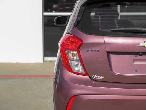 Used 2019 Chevrolet Spark LS image 43