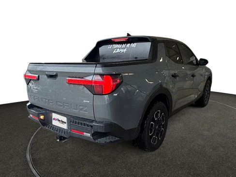 Used 2022 Hyundai Santa Cruz SEL image 6