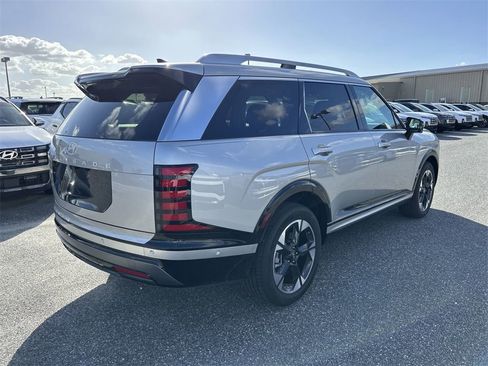 New 2026 Hyundai Palisade Limited image 9