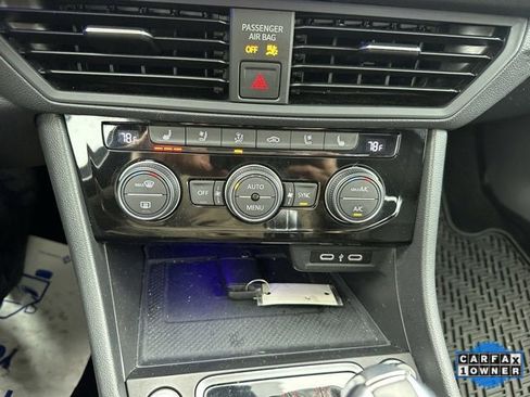 Used 2021 Volkswagen Jetta GLI Autobahn w/ GLI Autobahn Black Package image 19