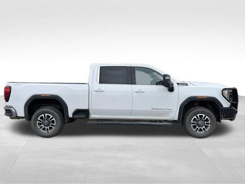 Used 2022 GMC Sierra 2500 SLE w/ SLE Value Package; AWD/4WD image 5