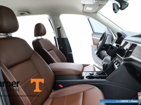 Used 2023 Volkswagen Atlas SE w/ Black Wheel Package AWD/4WD image 73