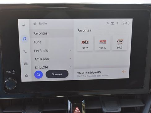 Used 2024 Toyota Corolla Cross LE FWD image 23