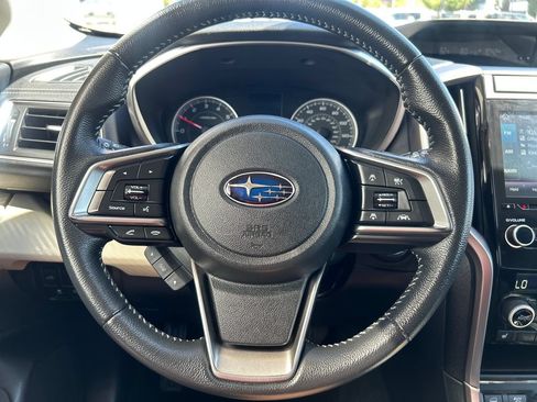 Used 2019 Subaru Ascent Premium AWD/4WD image 17