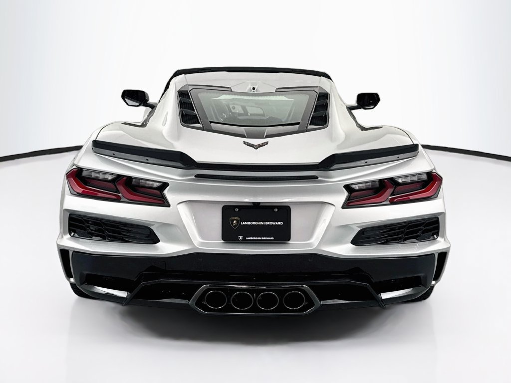 Used 2026 Chevrolet Corvette Z06 RWD image 6