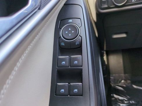 Certified 2020 Ford Explorer XLT w/ Equipment Group 202A image 26