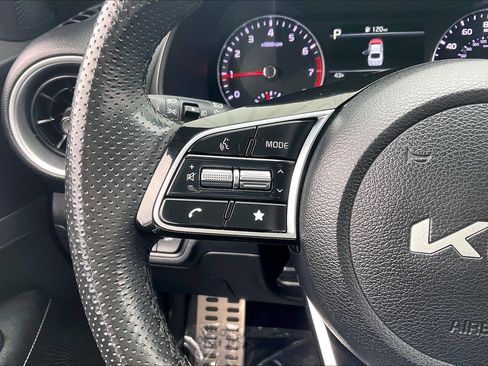 Used 2023 Kia Forte GT-Line w/ GT-Line Premium Package image 23