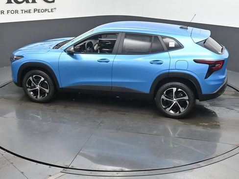 New 2026 Chevrolet Trax RS FWD image 21
