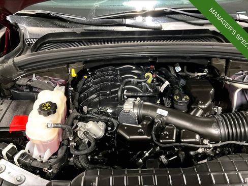 Used 2024 Jeep Grand Cherokee L Laredo AWD/4WD image 40