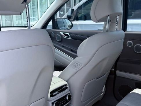 Used 2023 Genesis GV80 3.5T Advanced + AWD/4WD image 11