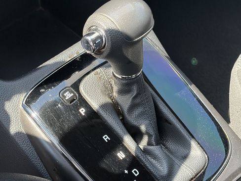 Used 2017 Kia Forte LX FWD image 10