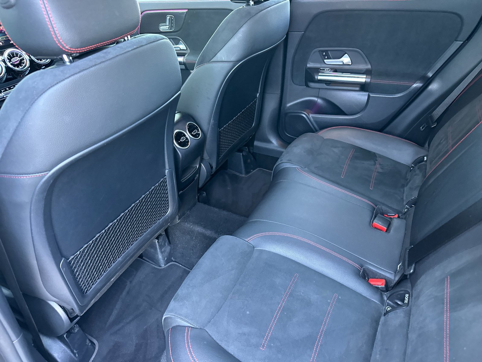 Used 2022 Mercedes-Benz GLA 250 image 10