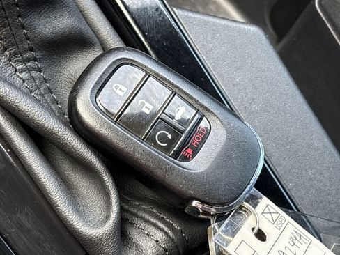 Used 2023 Honda Accord Sport image 39