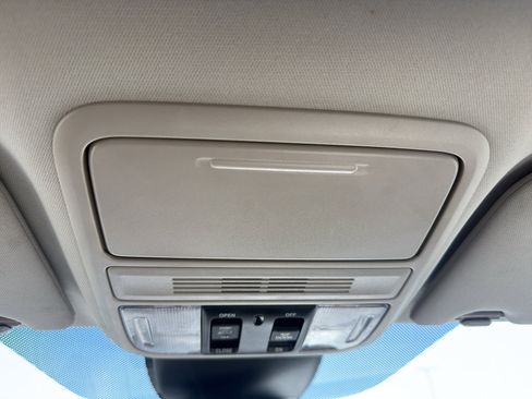 Used 2025 Honda Odyssey EX-L image 22