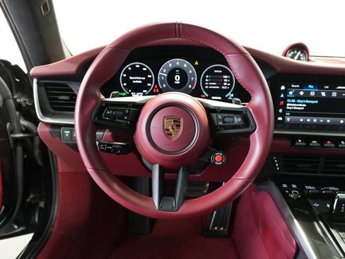 Certified 2025 Porsche 911 Carrera image 13