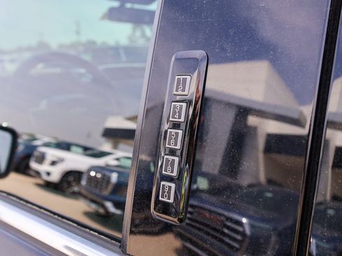 Used 2023 Ford F150 King Ranch w/ Equipment Group 601A High AWD/4WD image 8