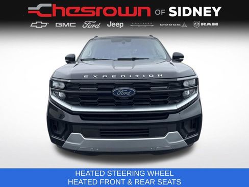 Used 2025 Ford Expedition Max Platinum AWD/4WD image 2