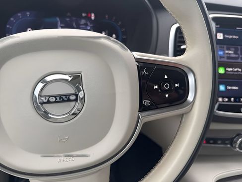 Used 2023 Volvo XC90 B5 Plus w/ Protection Package Premier AWD/4WD image 18