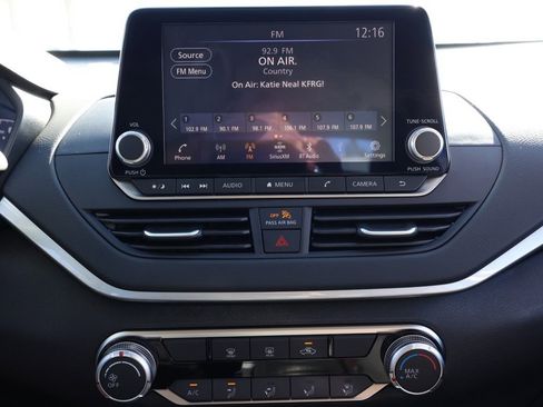 Certified 2025 Nissan Altima 2.5 S image 28