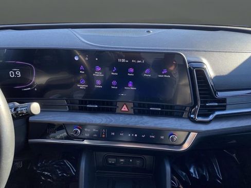 Certified 2023 Kia Sportage X-Line w/ X-Line Premium Package image 9