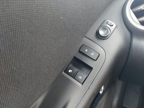 Used 2015 Chevrolet Camaro LT w/ 1LT Preferred Package RWD image 27