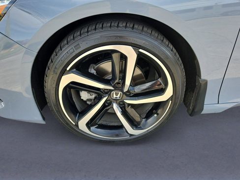 Used 2022 Honda Accord Sport image 32
