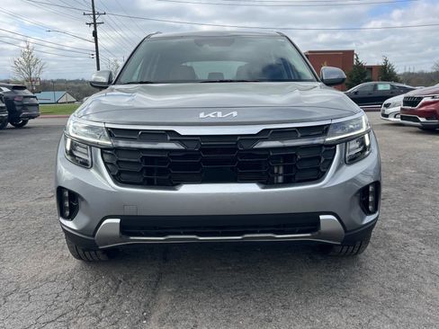 Used 2024 Kia Seltos SX image 2