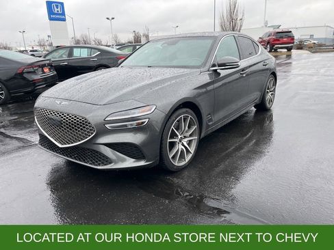Used 2024 Genesis G70 2.5T image 3