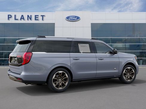 New 2027 Ford Expedition Max King Ranch RWD image 7
