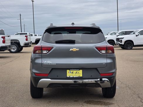 Used 2021 Chevrolet TrailBlazer LT w/ Convenience Package FWD image 6