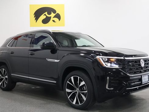 New 2026 Volkswagen Atlas Cross Sport SEL Premium R-Line image 6