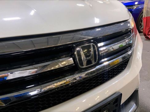 Used 2018 Honda Pilot Elite image 29