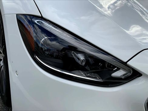 New 2026 Mercedes-Benz C 300 4MATIC Sedan image 17