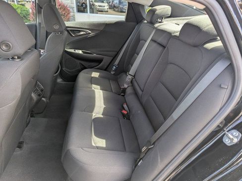 Used 2023 Chevrolet Malibu LT FWD image 21