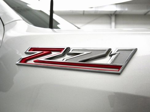 Used 2021 Chevrolet Silverado 2500 LTZ w/ Gooseneck/5TH Wheel Package image 11