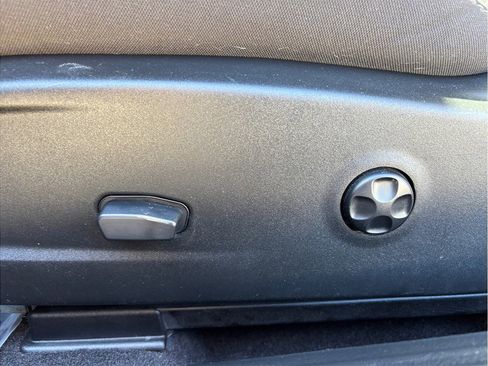 Used 2020 Dodge Challenger R/T w/ Blacktop Package image 19