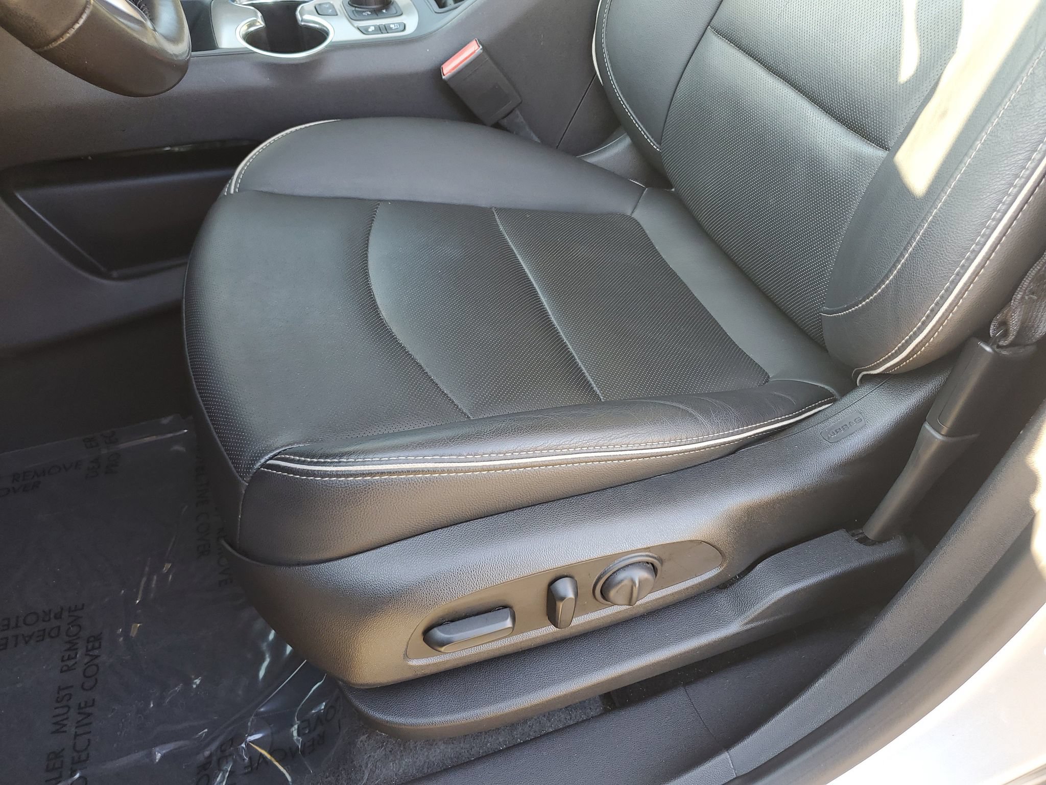 Used 2019 GMC Terrain Denali w/ Advanced Safety Package FWD image 16