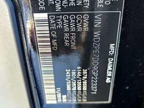 Used 2016 Mercedes-Benz Sprinter 2500 image 37