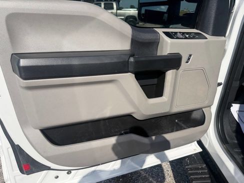 Used 2022 Ford F350 XL w/ STX Appearance Package AWD/4WD image 15