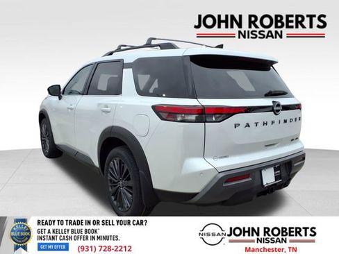 New 2026 Nissan Pathfinder SL w/ SL Premium Package AWD/4WD image 16
