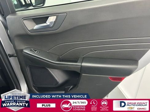 Used 2024 Ford Escape ST-Line AWD/4WD image 25