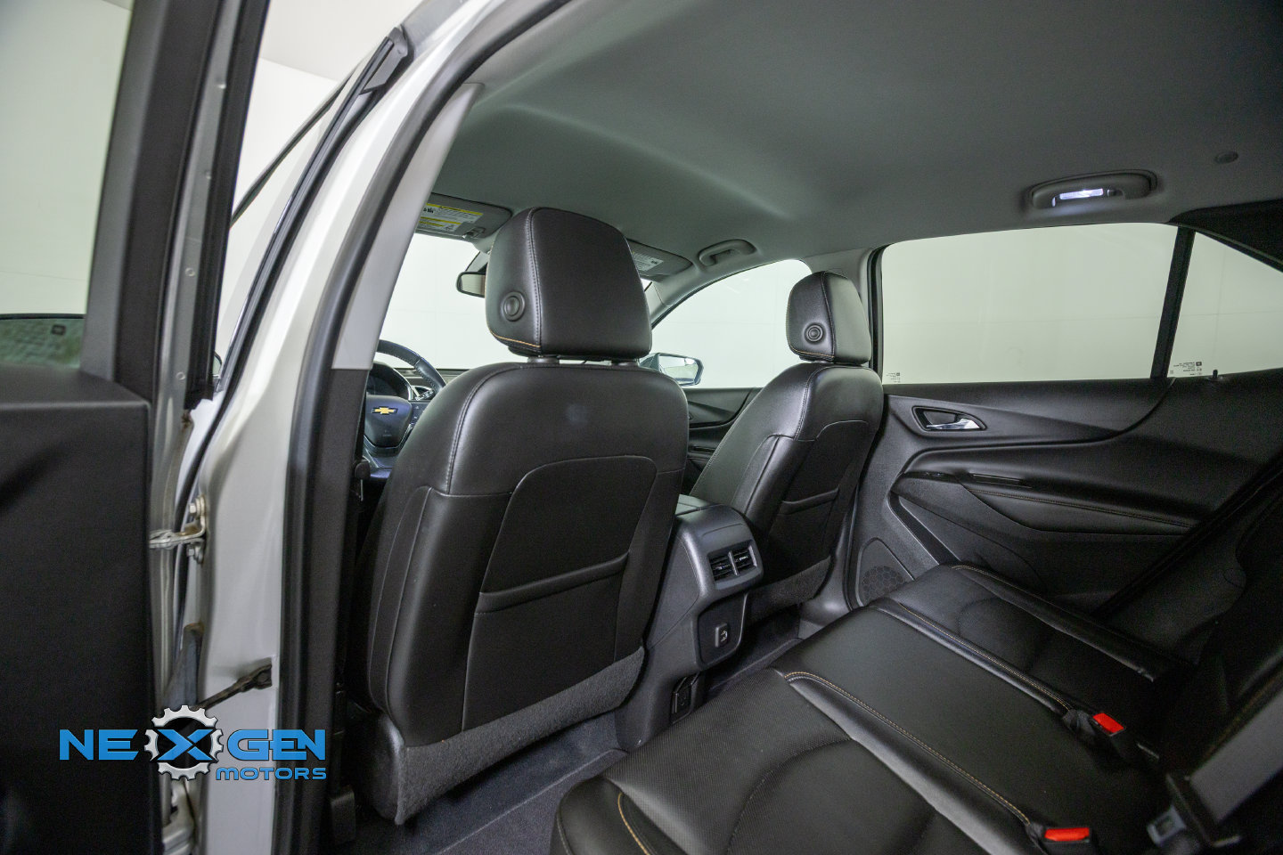 Used 2021 Chevrolet Equinox Premier AWD/4WD image 26