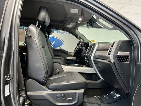 Used 2017 Ford F350 Lariat w/ Lariat Ultimate Package image 22