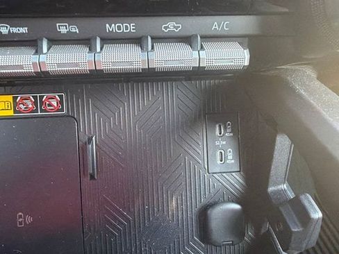 Certified 2026 Toyota Tacoma SR5 AWD/4WD image 16
