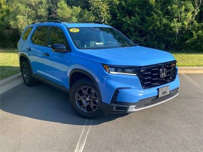 Used 2025 Honda Pilot TrailSport