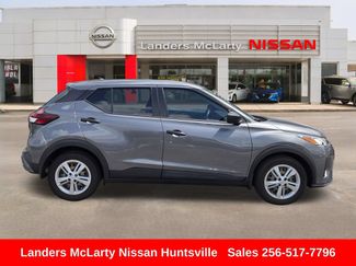 Used 2023 Nissan Kicks S FWD video 2