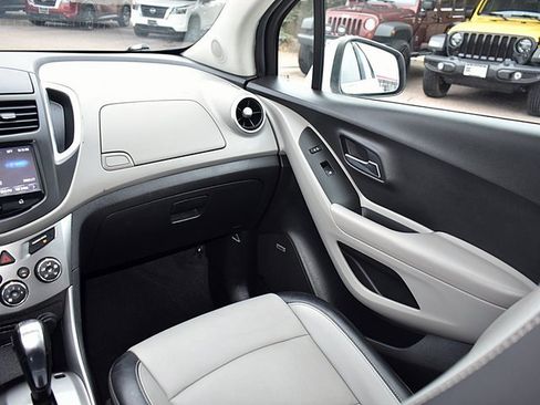 Used 2016 Chevrolet Trax LTZ w/ LPO, Protection Package image 27