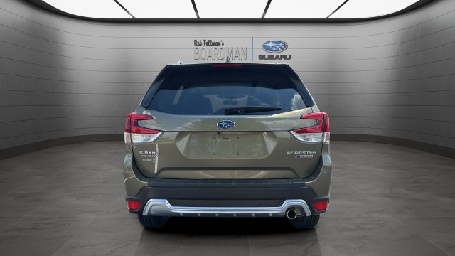Used 2023 Subaru Forester Touring AWD/4WD image 6